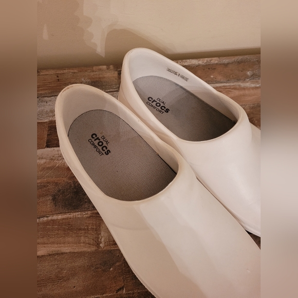 Crocs Neria Pro Womens shoes - Picture 2 of 8